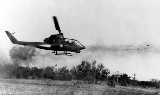 AH-1_Cobra_firing_rockets_at_enemy_target_in_Vietnam.jpg